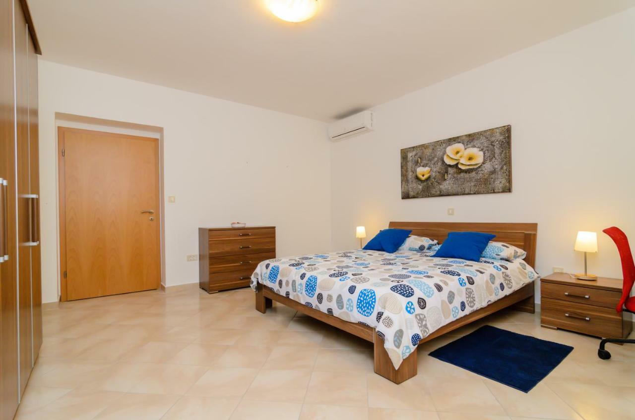 Ornella Apartment ซาดาร์ ภายนอก รูปภาพ