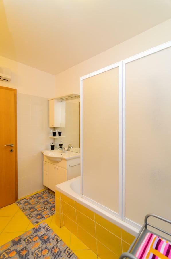 Ornella Apartment ซาดาร์ ภายนอก รูปภาพ