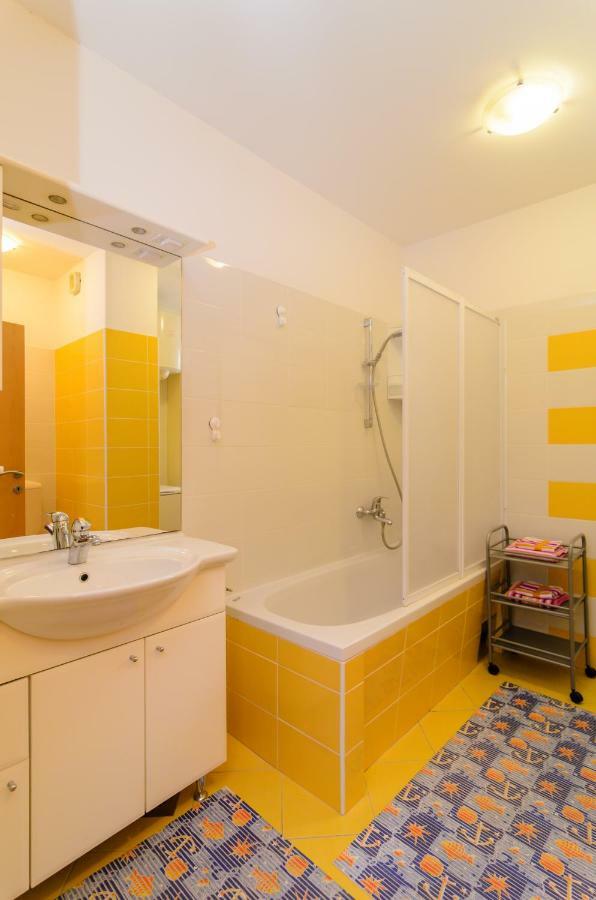 Ornella Apartment ซาดาร์ ภายนอก รูปภาพ