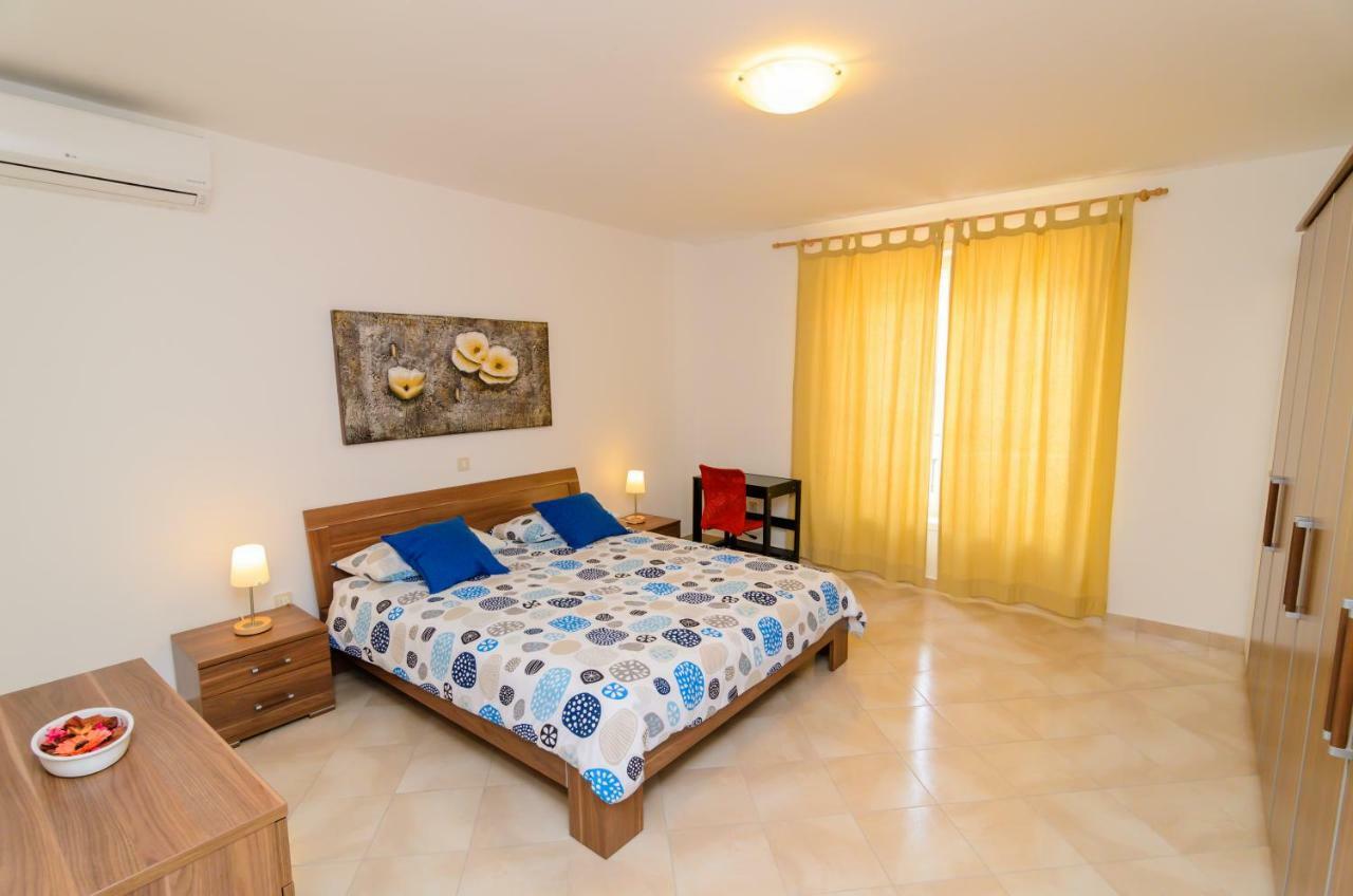 Ornella Apartment ซาดาร์ ภายนอก รูปภาพ